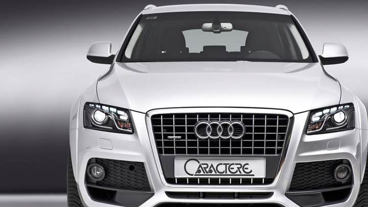 Front Pose Of 2009 Audi Q5 Caractere In White